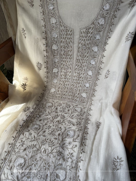 Pure Mulmul Kurta Set with Do Taar Chikankari & Delicate Threadwork Dupatta (Set of 3) (Unstitched)