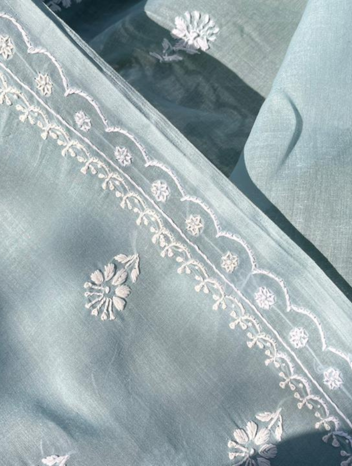 Ensemble chikankari élégant en voile de coton