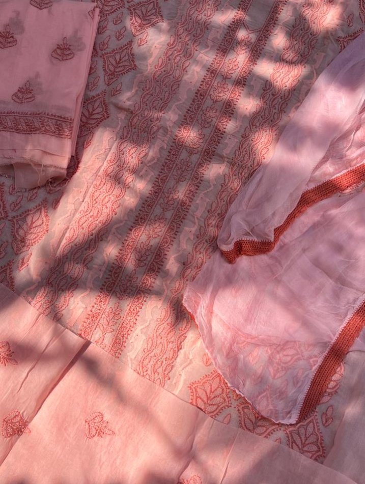 Ensemble en voile de coton pur Chikankari