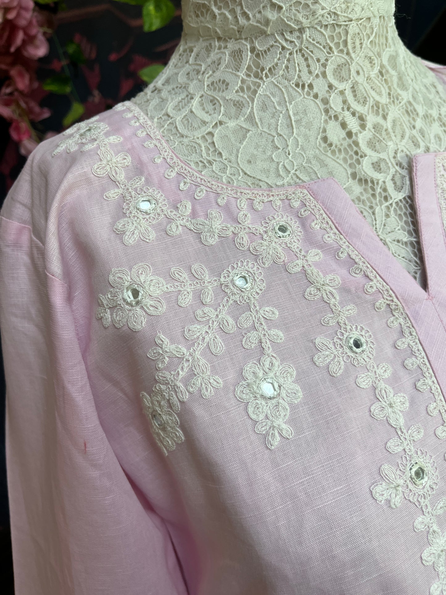 Pink Short Kurta Set with delicate thread and mirror work