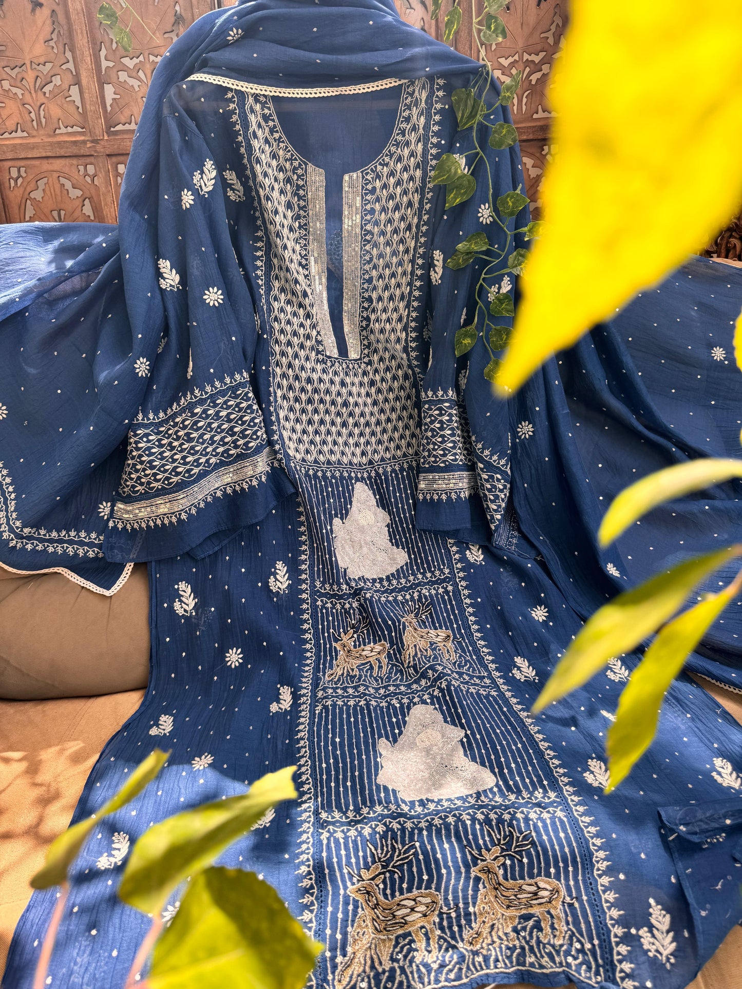 Mulmul Kurta and Dupatta with Chikankari Embroidery