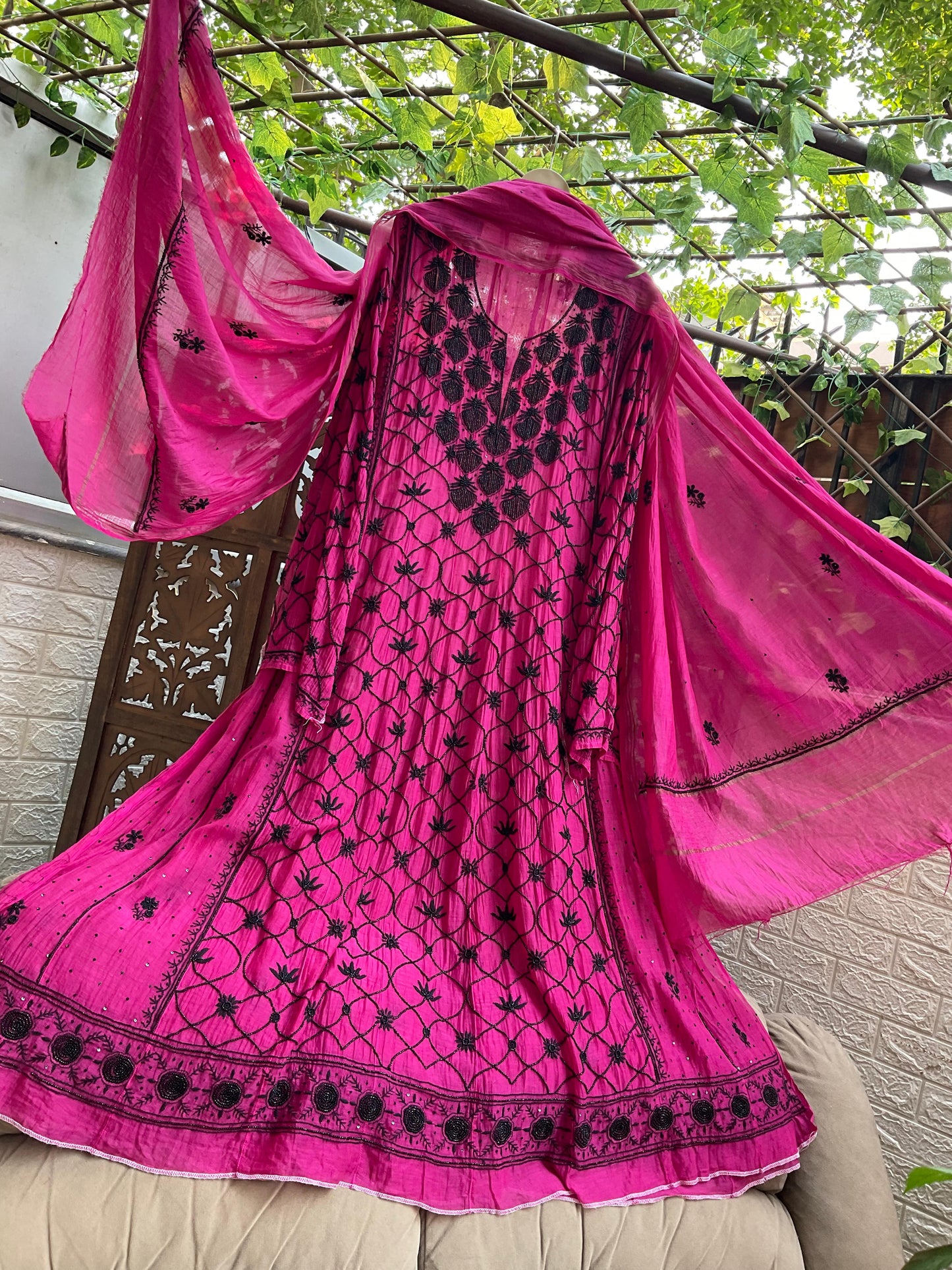 Timeless Elegance in Black & Rani Mulmul Anarkali Set
