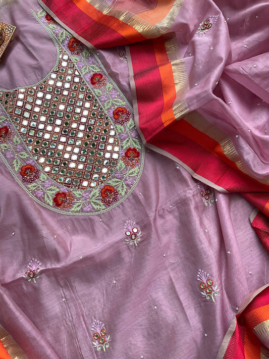 Classy Maheshwari Ensemble – A Festive Must-Have