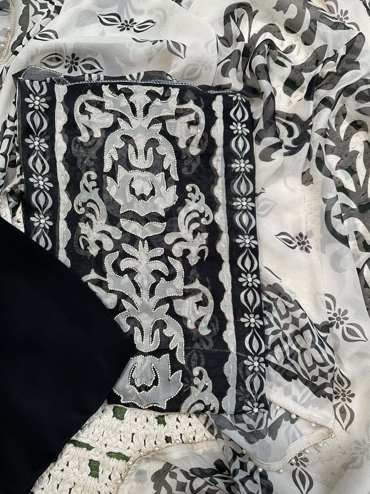 Twill Georgette Suit Set with Digital Print & Bead Work with Coordinated Printed Dupatta (Set of 3) (Unstitched)