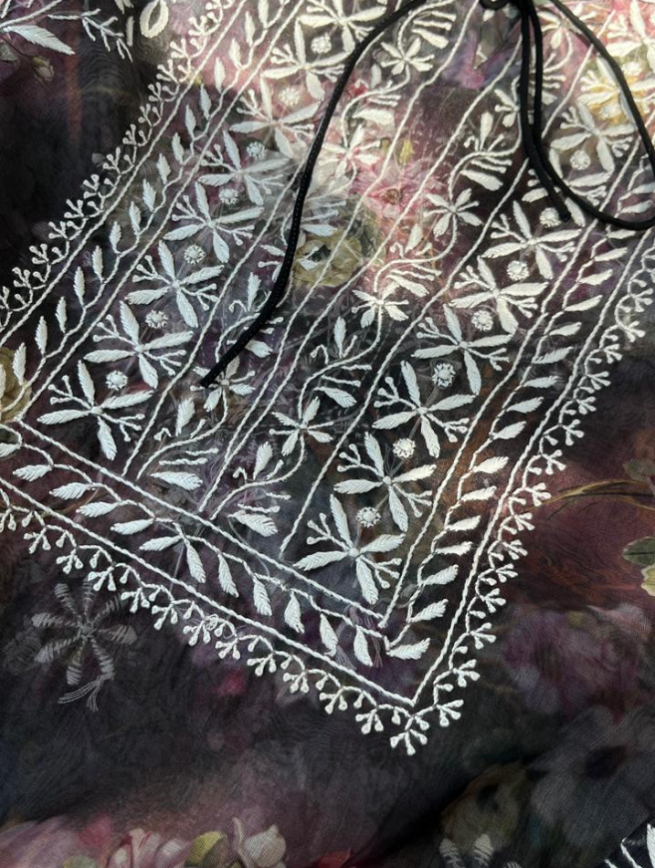 Ensemble festif en organza et chikankari