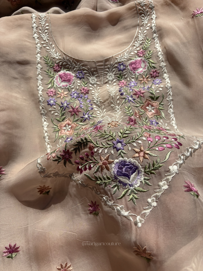 Ensemble Kurta en organza transparent non cousu avec dupatta