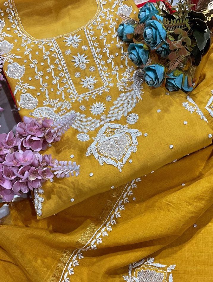 Ensemble Kurta Dupatta Mulmul Chikankari