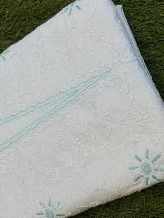 Light, Breezy & Gracefully Festive