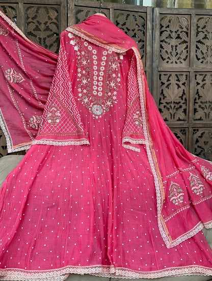 Ensemble Élégant en Mulmul Chikankari