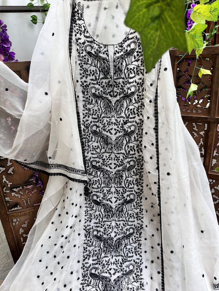Exquisite Silk Organza Chikankari Ensemble