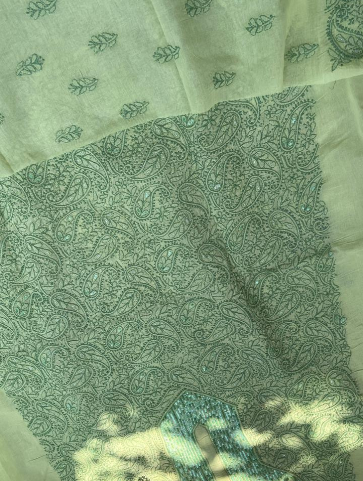 Kurta en voile de coton Chikankari avec des accents de sequins