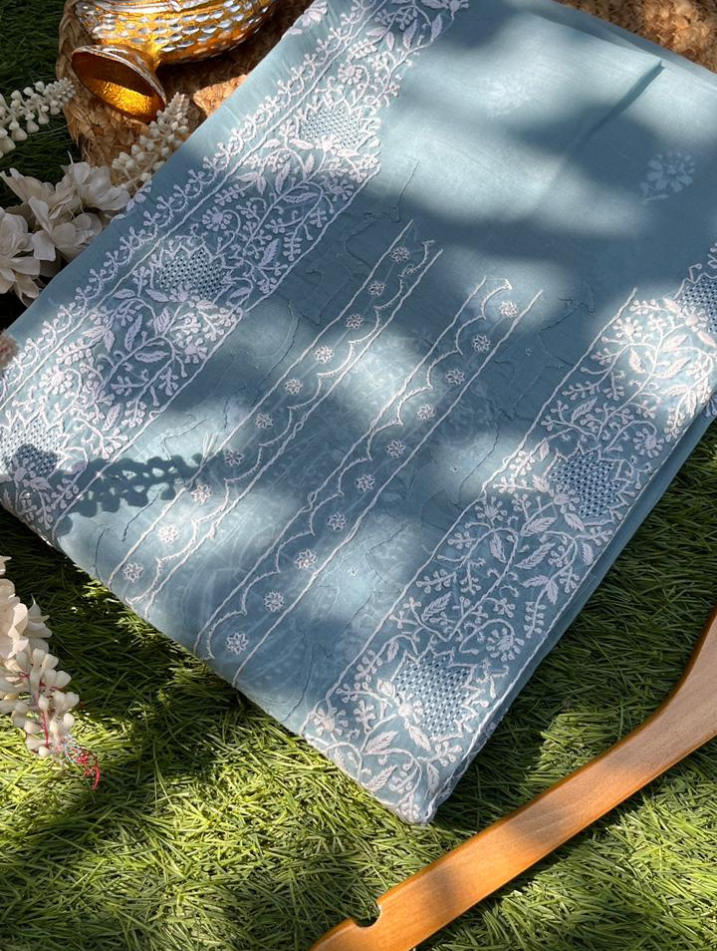 Ensemble chikankari élégant en voile de coton