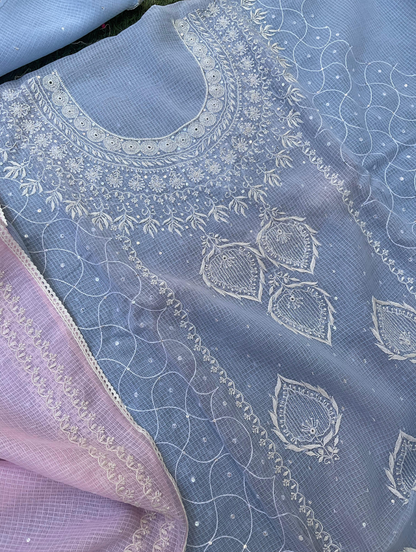 Ensemble Kota Chikankari non cousu