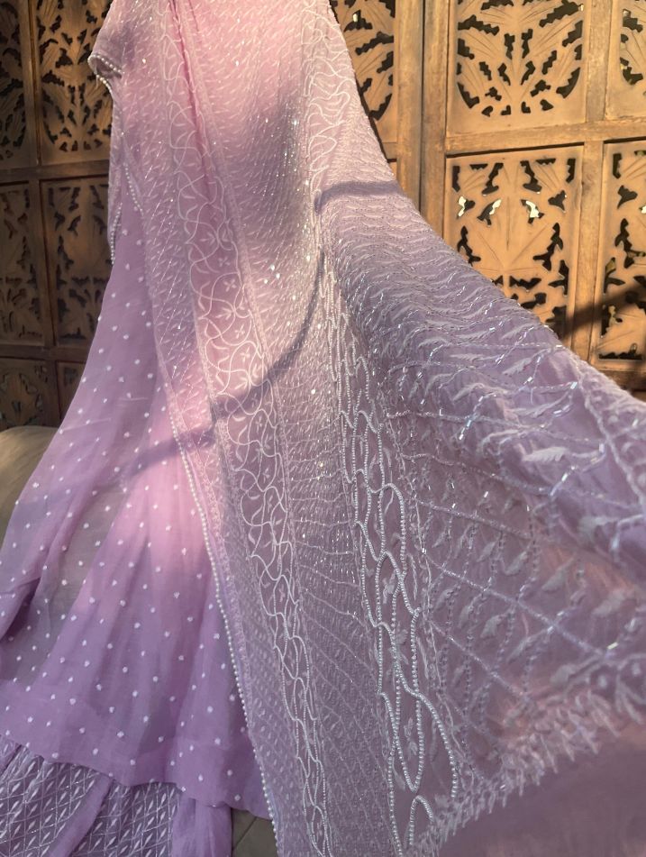 Ensemble élégant en Mulmul Chikankari