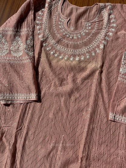 Ensemble de Kurta Chikankari en pur Mulmul avec travail Mukesh (Lot de 2) (Semi-cousu)