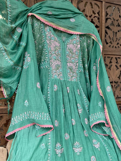 Ensemble trapèze élégant Chikankari & Mukesh