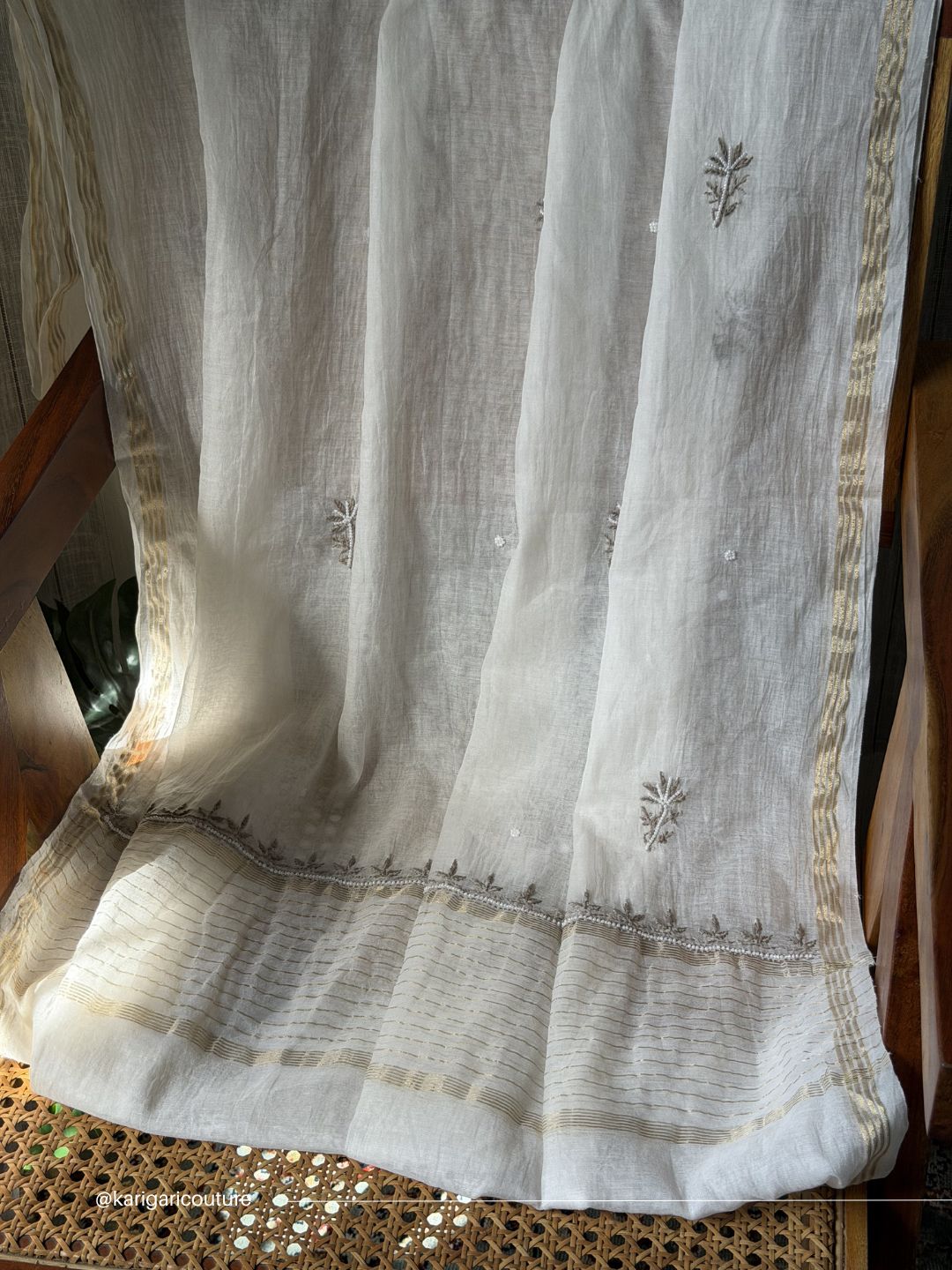 Ensemble Kurta en Pur Mulmul avec Chikankari Do Taar & Dupatta Brodé (Ensemble de 3) (Non Cousu)