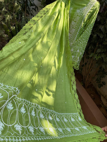 Ensemble Kurta en pur Mulmul avec broderies Chikankari et Cutdana, et dupatta orné (Lot de 3) (Semi-cousu)