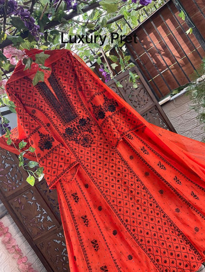 Ensemble Anarkali gracieux en mulmul Chanderi