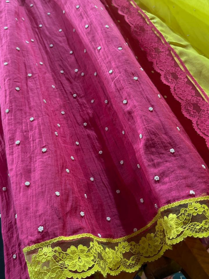 Ensemble Anarkali élégant en mousseline de coton Chikankari