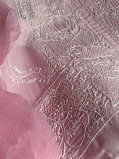 Ensemble Costume en Voile Pur Coton avec Broderie Chikankari Fine et Travail Haath Jaali avec Dupatta en Mousseline (Lot de 3)