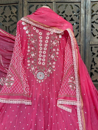 Ensemble Élégant en Mulmul Chikankari