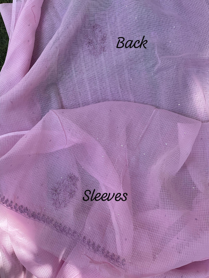 Ensemble Kota Chikankari non cousu