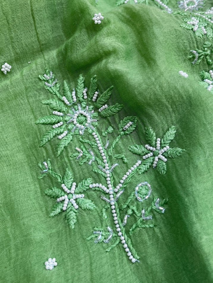 Ensemble Élégant en Mulmul Chikankari