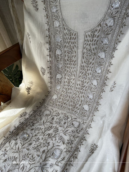 Ensemble Kurta en Pur Mulmul avec Chikankari Do Taar & Dupatta Brodé (Ensemble de 3) (Non Cousu)