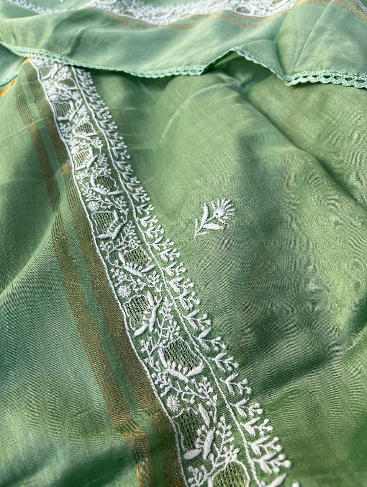 Ensemble Chikankari Pur Chanderi