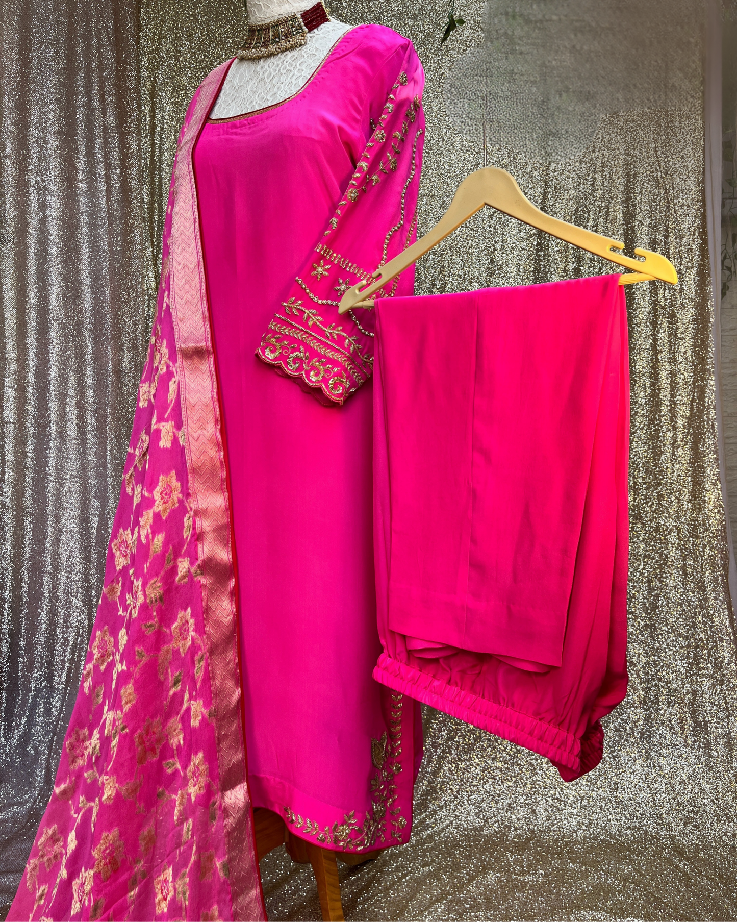 Neon pink pure crepe kurta set  with banarsi dupatta