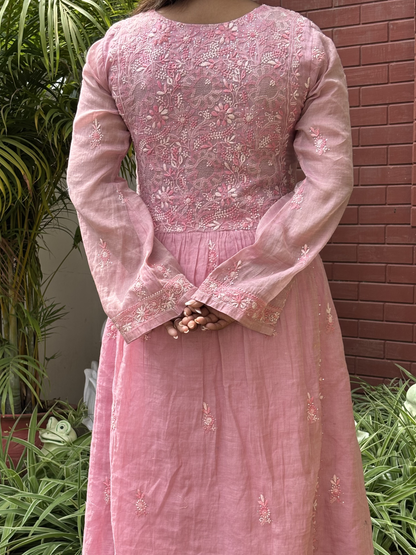 Ensemble Angrakha en Tissu Brodé Main avec Travail Jaali Complexe et Lourde Dupatta (Ensemble de 2)