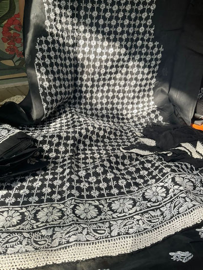 Ensemble de costume en voile de coton avec broderie Chikankari fine et motifs Boota, et dupatta en mousseline (Lot de 3)