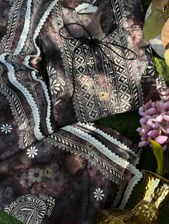 Ensemble festif en organza et chikankari