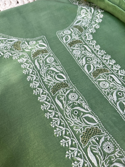 Ensemble Chikankari Pur Chanderi