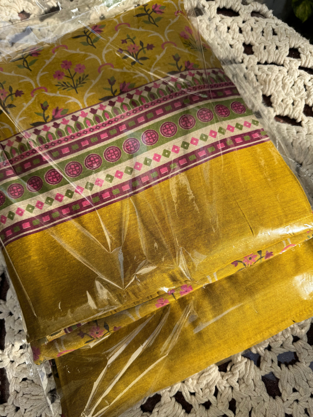 Maheshwari Suit Set with Mughal Print & Traditional Motifs with Coordinated Printed Dupatta (Set of 3) (Unstitched)