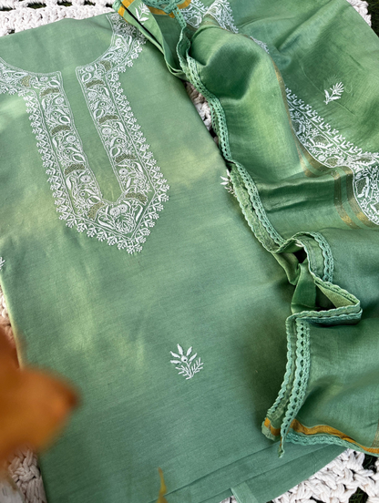 Ensemble Chikankari Pur Chanderi