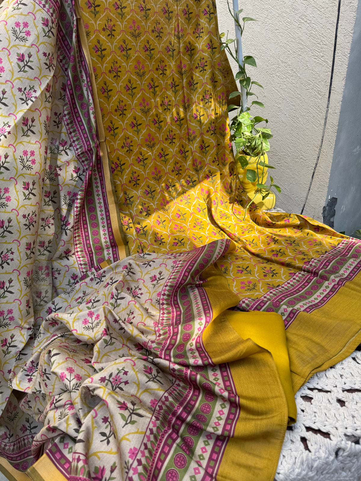 Maheshwari Suit Set with Mughal Print & Traditional Motifs with Coordinated Printed Dupatta (Set of 3) (Unstitched)