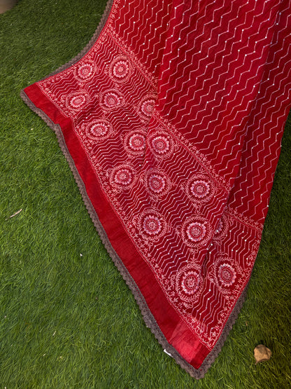 Red mulmul straight kurta set