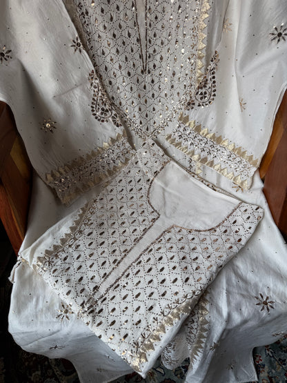 Ensemble Kurta en pure soie Chanderi avec Mukaish et Kamdani (Lot de 3) (Semi-cousu)