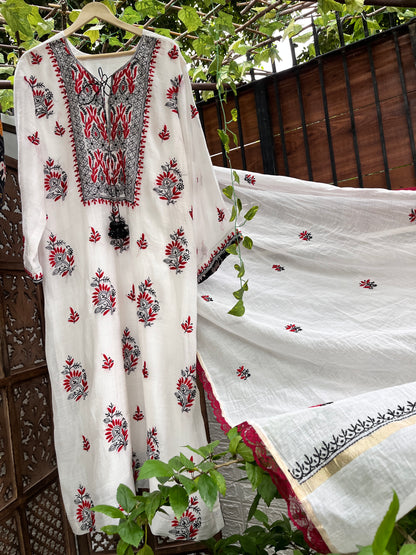 Mulmul kurta with dupatta and patola print cotton silk pants