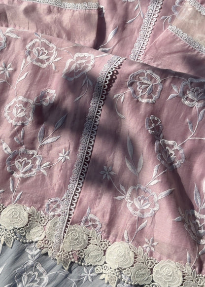 Ensemble de kurta en pure soie Chanderi avec broderie Parsi