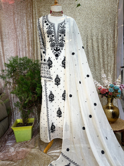 Black Rose Anarkali — Timeless Beauty in Every Thread