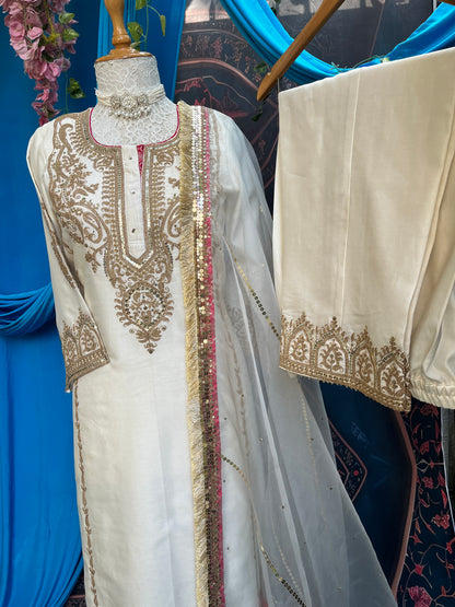 Royal Gold–Ivory Kurta Set with dupatta