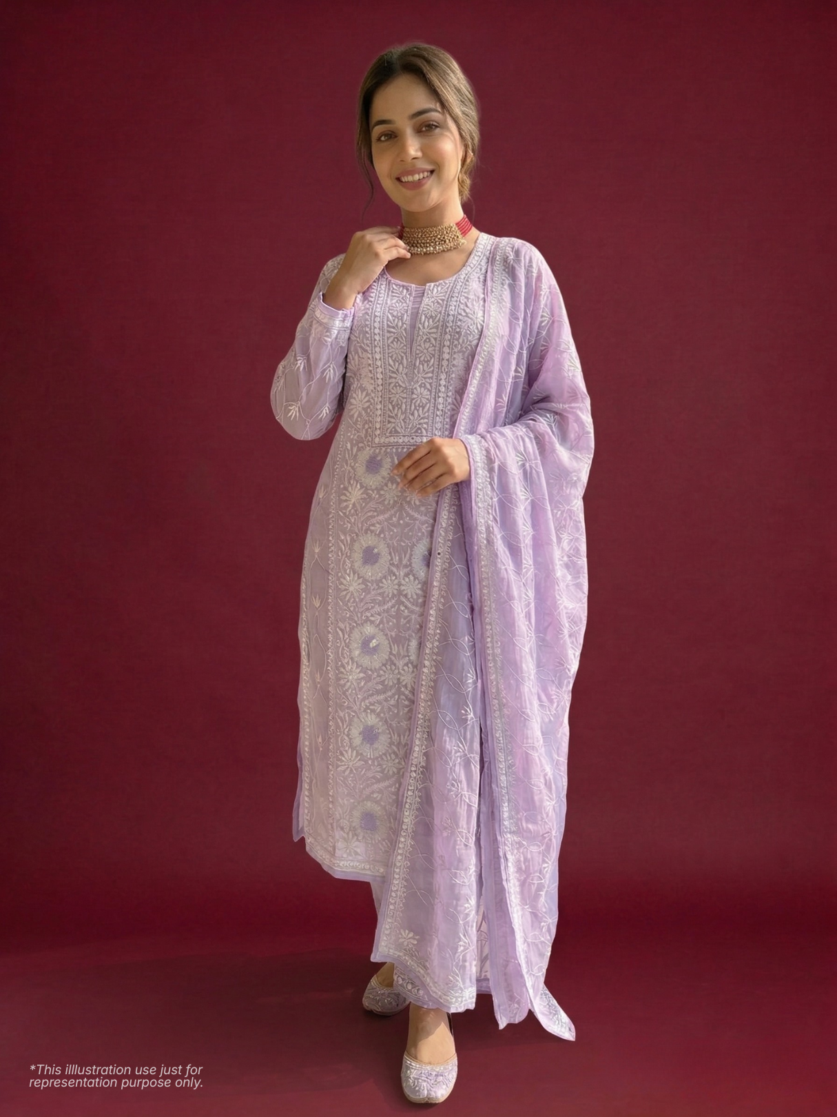 Ensemble kurta droit avec dupatta orné