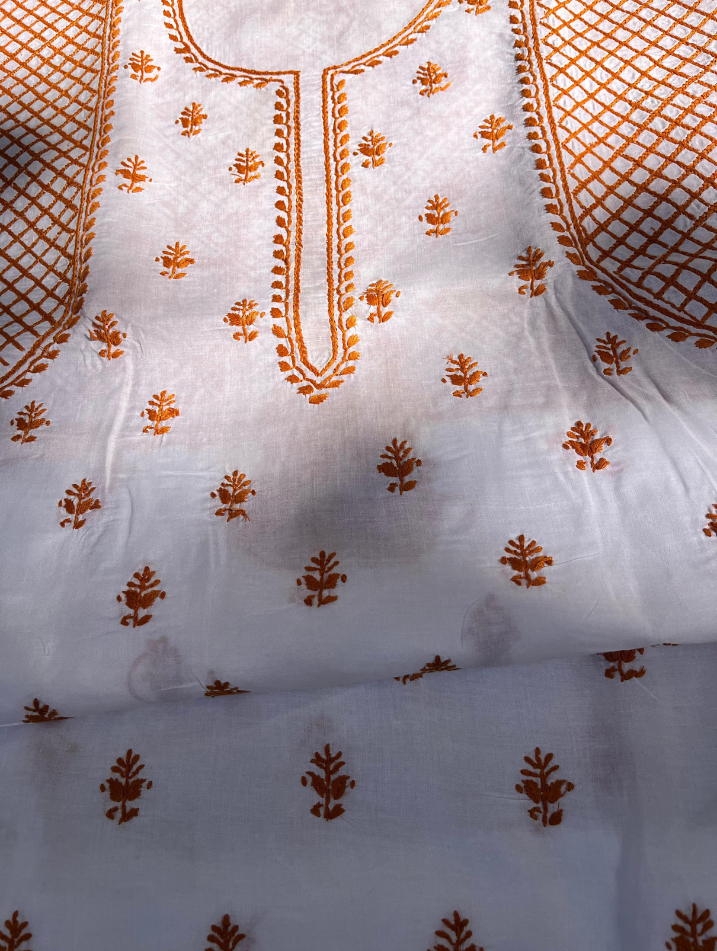 Cotton kurta only with fine Chikanakri