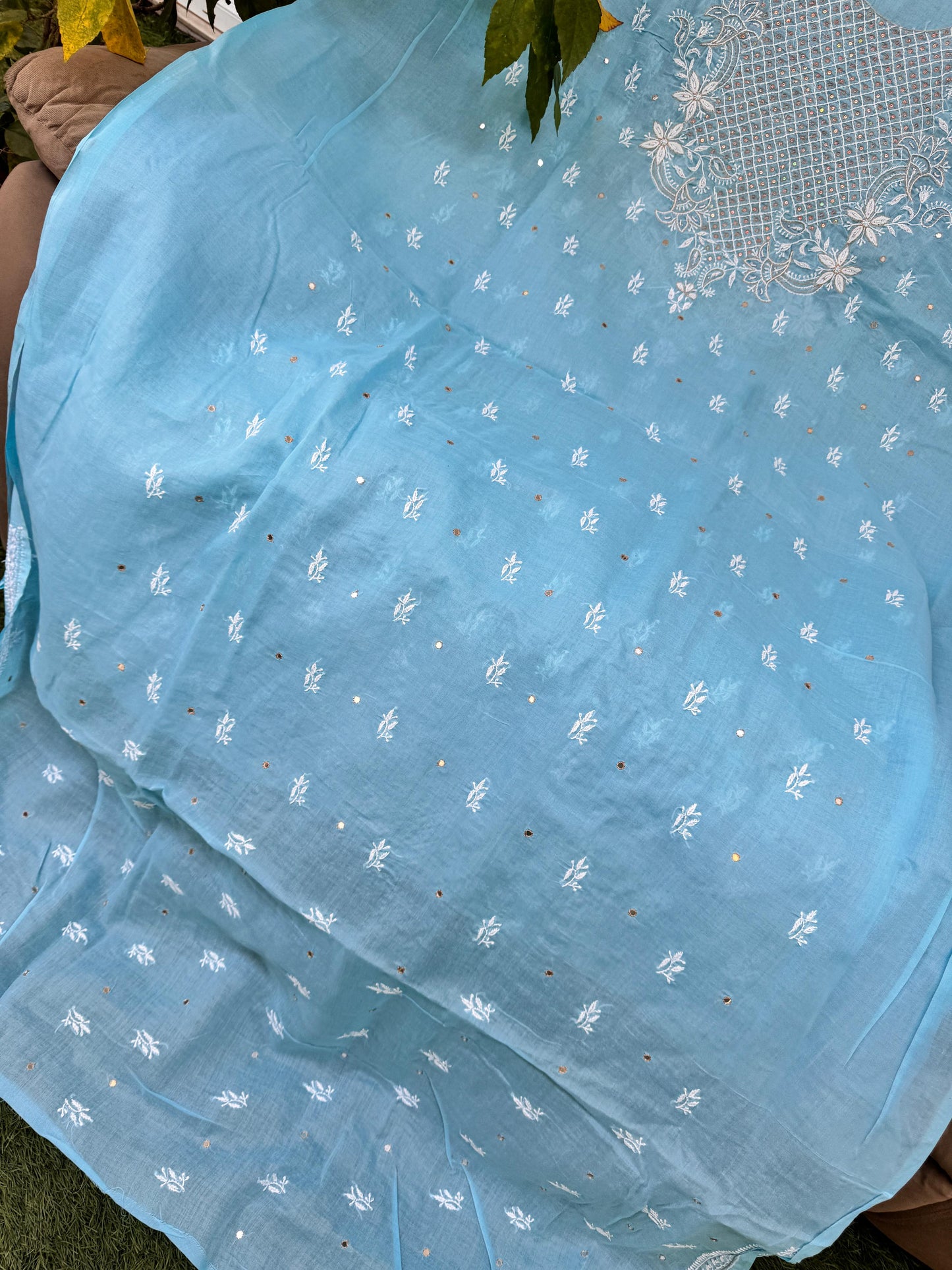 Cotton voile kurta with fine Chikanakri