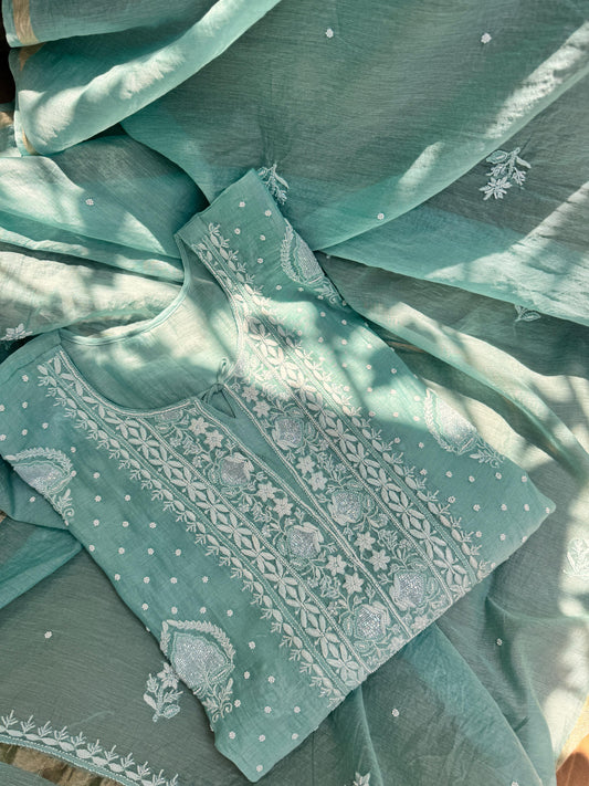 Finest Mulmul Kurta with chikankari embroidery