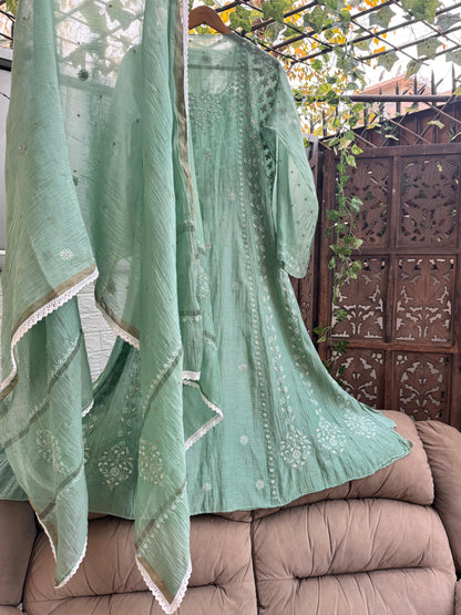 EXCLUSIVE CHIKANKARI MULMUL ANARKALI