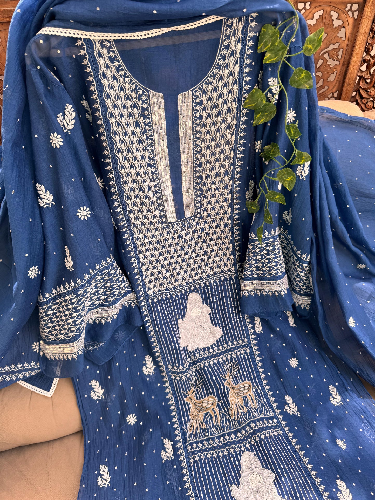 Mulmul Kurta and Dupatta with Chikankari Embroidery